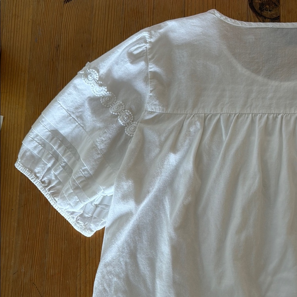JCrew White Lace Yoke puffy Short Sleeve Women's Top - Picture 7 of 7